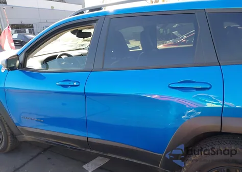 2021 Jeep Cherokee Trailhawk 4X4 from USA, damaged, VIN 1C4PJMBX7MD239895